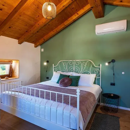 No.8 Villa Pazin