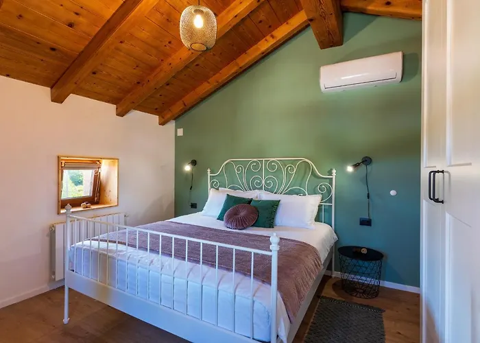 No.8 Villa Pazin